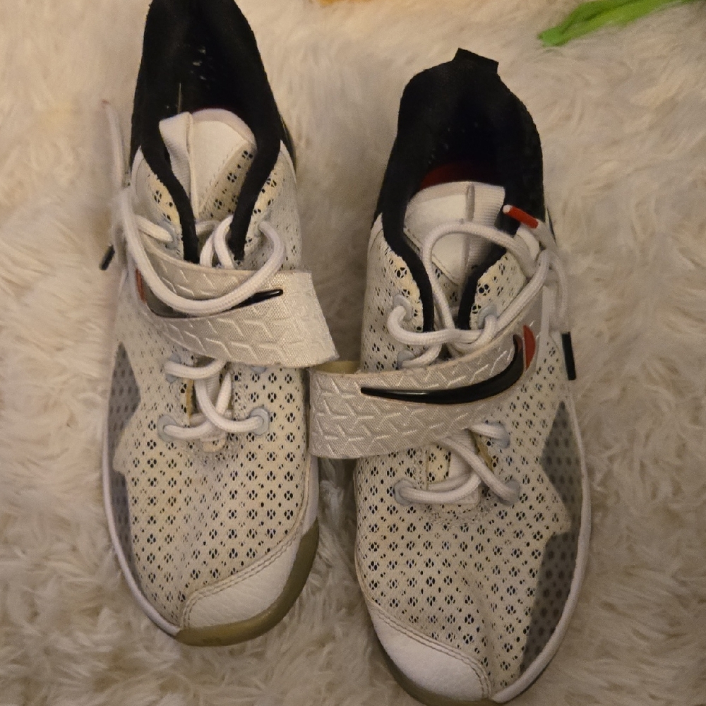 Nike Kids White and Black Sneakers